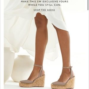 LIKE NEW in box with bag! Stuart Weitzman Espadrille Wedge. 6.5M